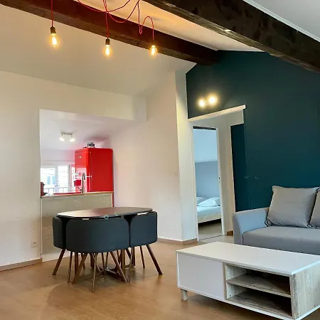 Apartment Prox Lycee Arago